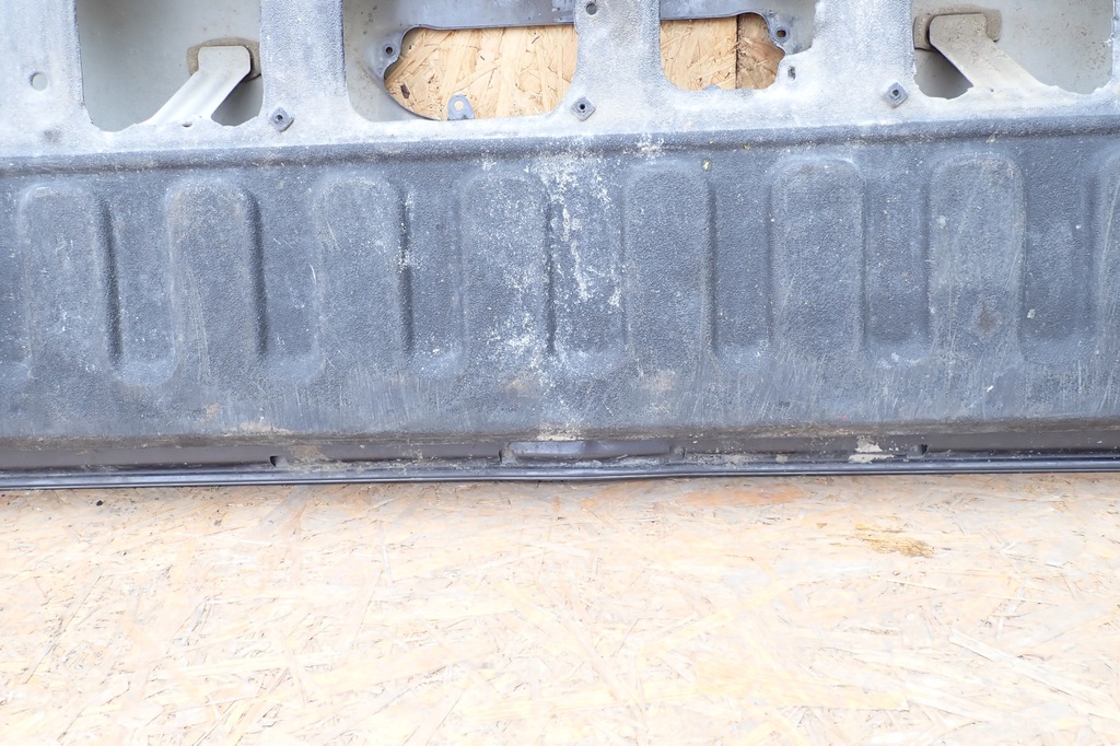 фото №11, Toyota hilux 16- крышка багажника задняя борт задняя