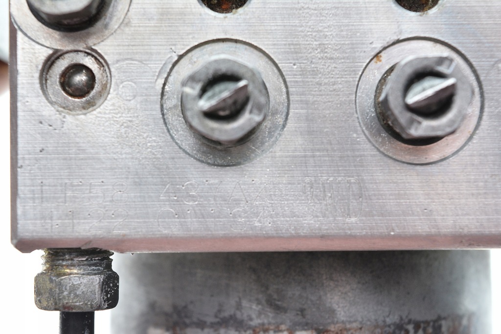 фото №10, Насос abs mazda mpv ii md11-de-4a13a-2 le58437az