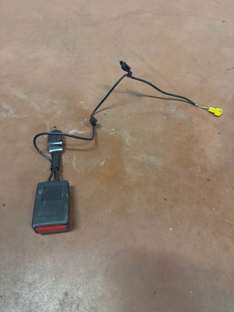 фото №5, Кліпса поперечина перед mercedes gle w167 a167860290 a1678600500