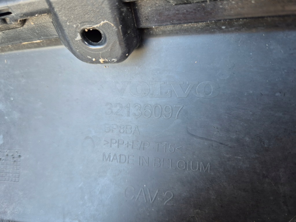 фото №9, Volvo xc40 lift 22r .бампер перед a695