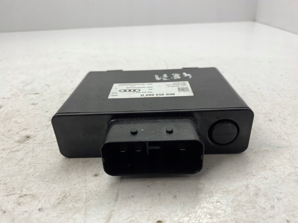 фото №2, Audi a4 b8 блок управления напряжения 8k0959663d