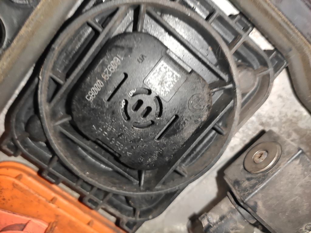 фото №9, Bmw 3 f30 f31 lift lci 330e гибрид аккумулятор тяговый аккумулятор hv 8687753