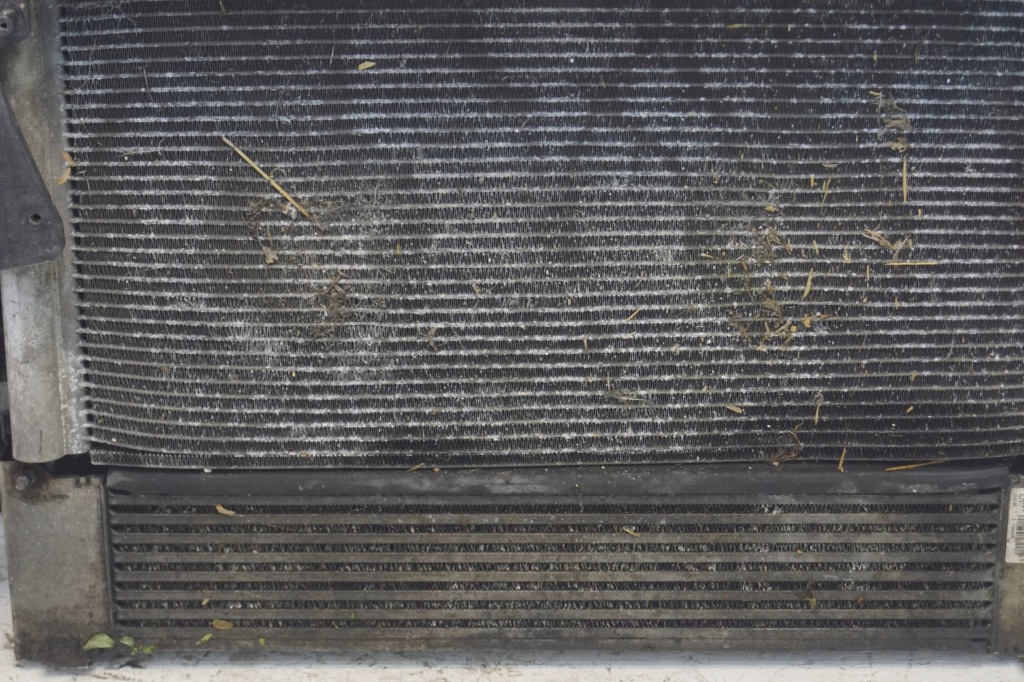 фото №8, Pas передній радіатор mercedes vito w639 2.2 cdi