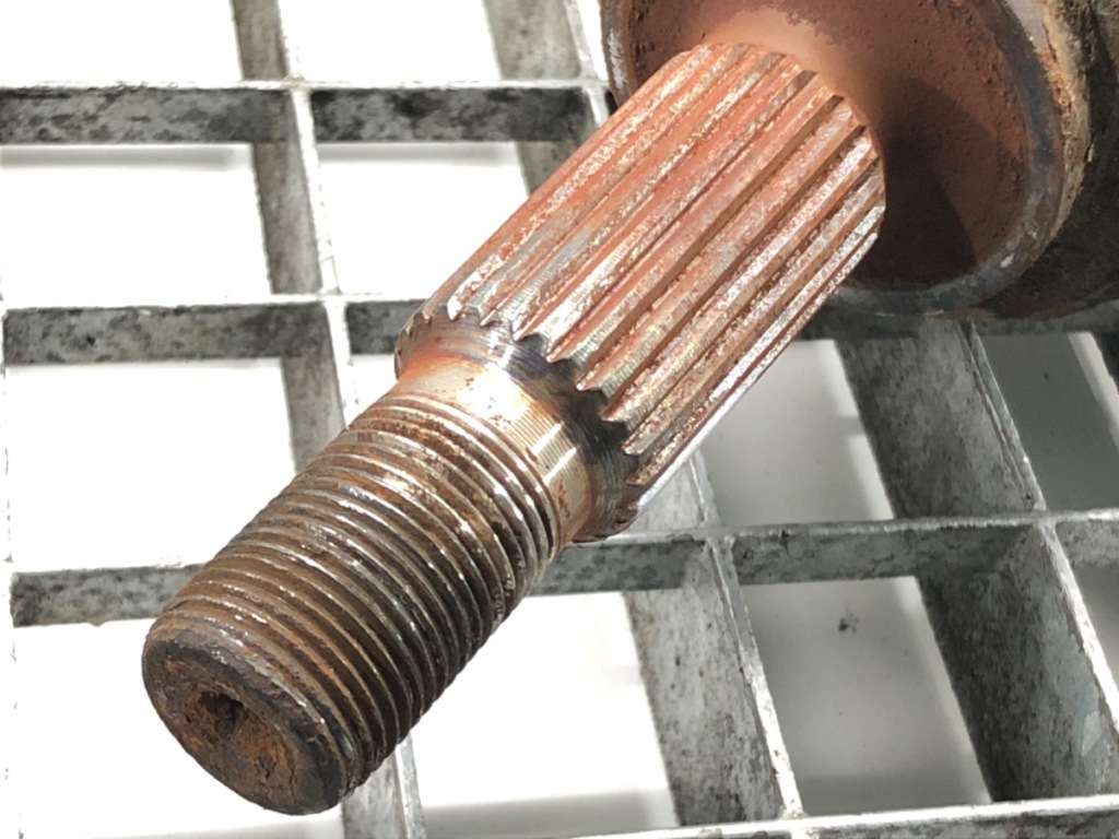 Приводной вал левый перед renault modus 8200411381 1.5 86km шрус Оригинал