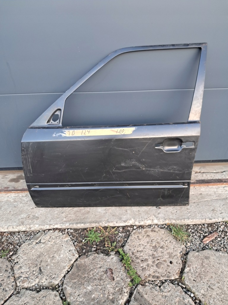 фото №1, Обшивка двері лівих mercedes w124 1247220109 оригінал