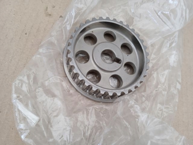 фото №1, Nissan primera p11 2.0 td колесо верхній вала oryg.