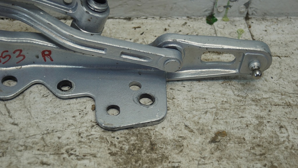 фото №5, Петля капот правий aston martin db11