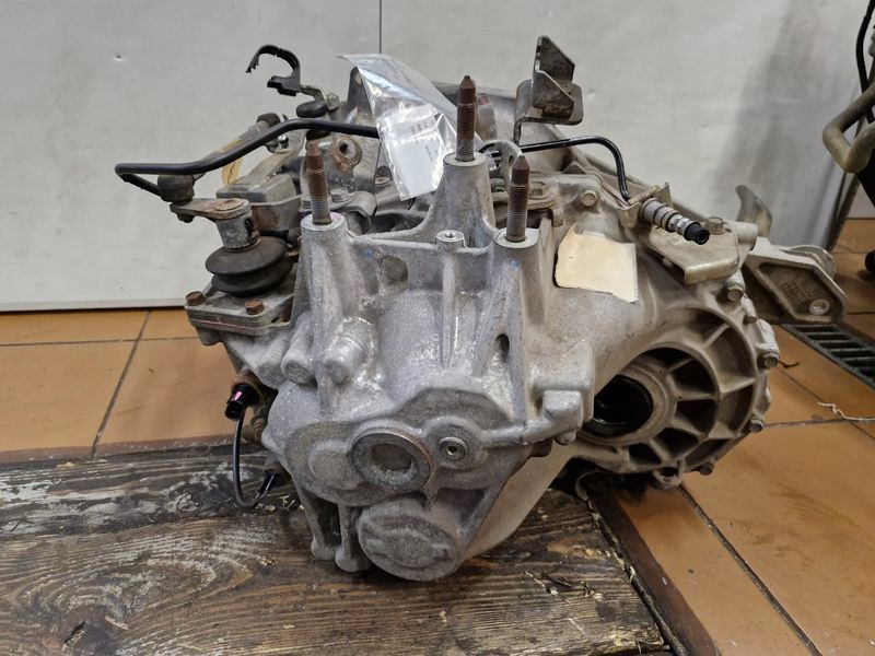 фото №7, Mitsubishi asx 1 i 1.8 did коробка передач передач механическая 6b 2wd