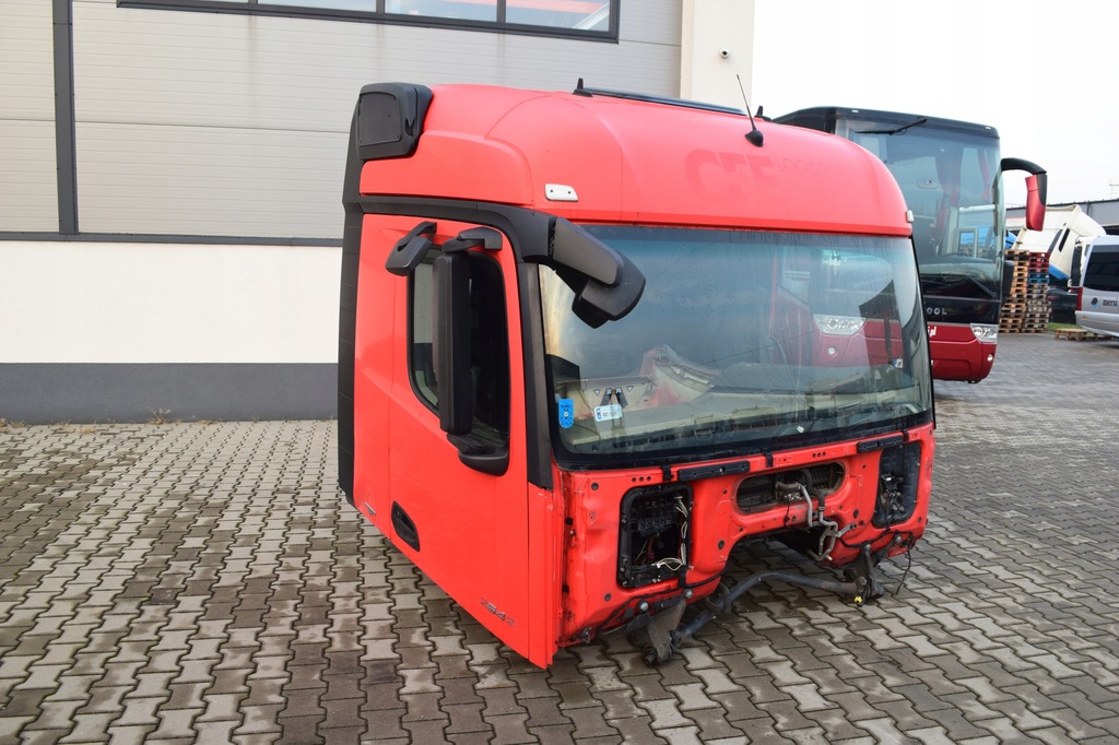 фото №7, Каркас кабины mercedes actros mp4 stream space