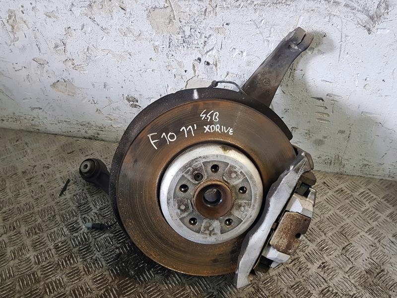 Купить Ступица поворотный кулак суппорт левый перед bmw f10 4.4 v8