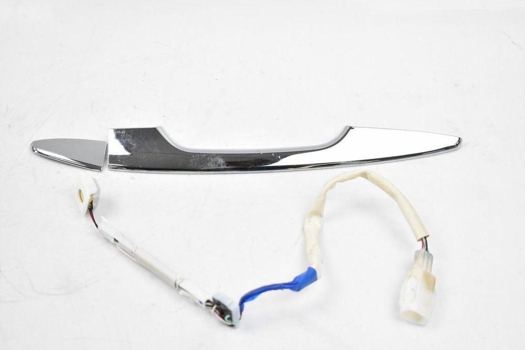 фото №1, Молдинг хром klami правый перед eclipse cross 18-