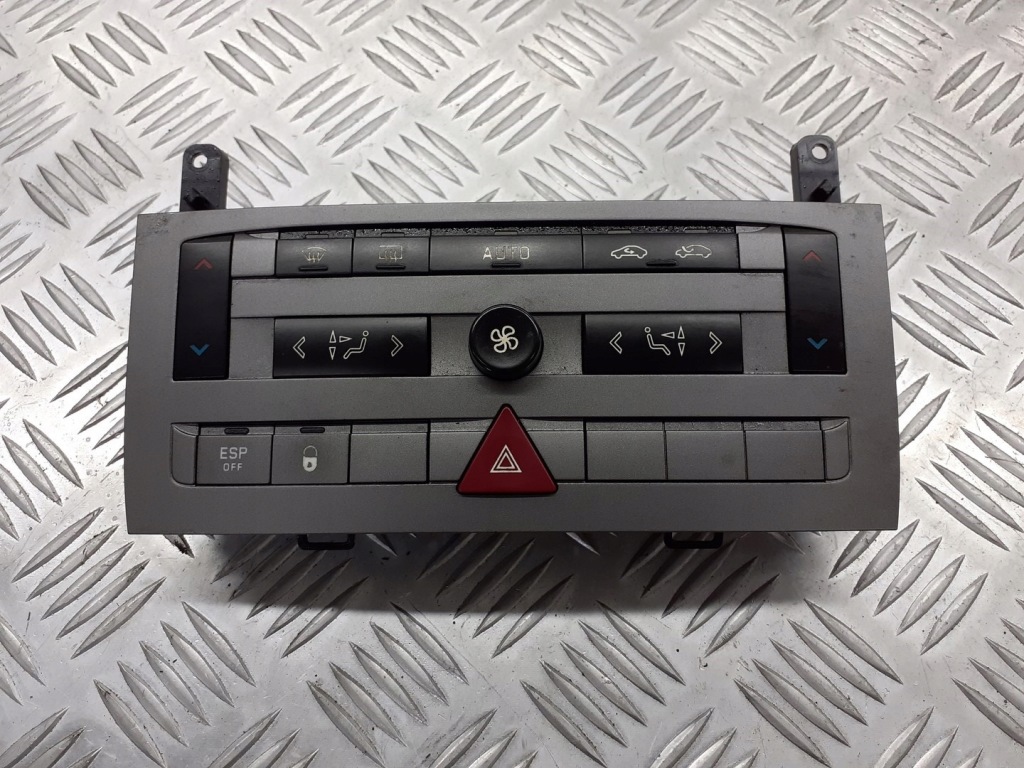 фото №1, Панель управление обдув citroen c5 96573328