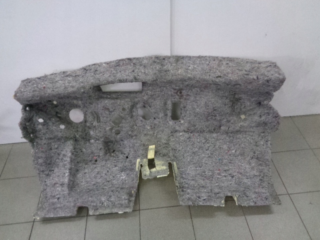 фото №1, Шумоизоляция стены перегородки renault megane iv hb 2019 rok