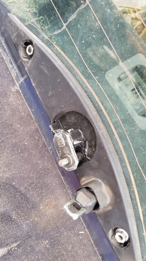 фото №7, Bmw e46 скло кришки задня