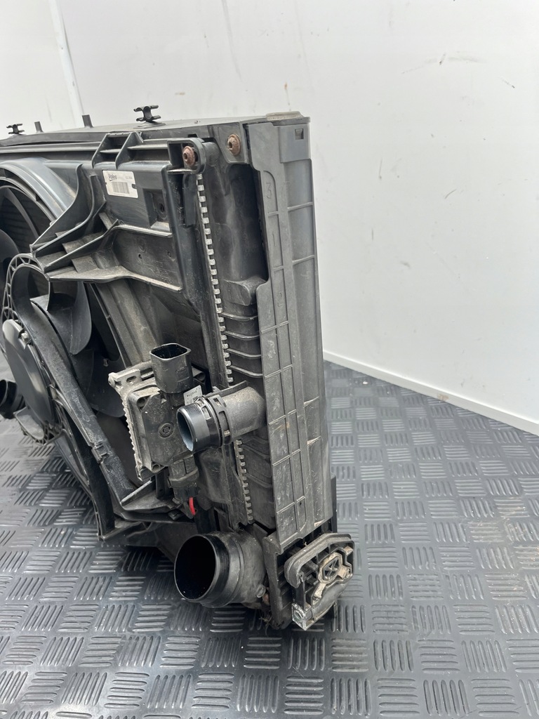 фото №12, Bmw f31 2.0d n47 комплект радіатор wntylator pas передній радіатор