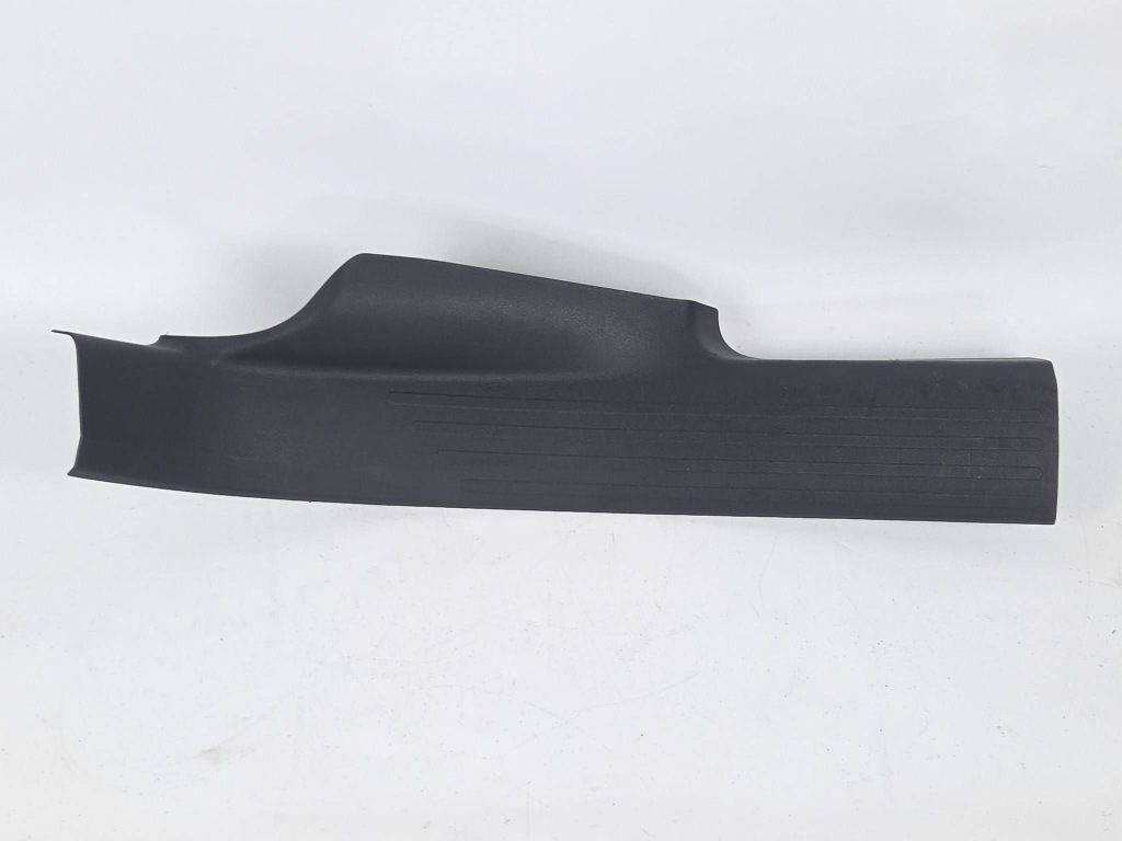 Купити Молдинг поріг правий задній peugeot rifter 9817356077