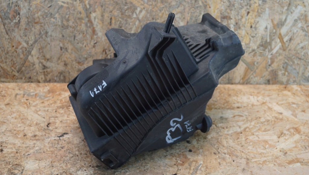 фото №4, Корпус фільтра повітря renault clio iii 1.5 dci 8200309636