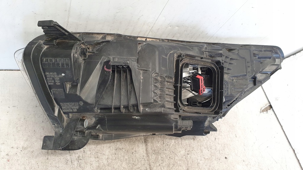 фото №9, Renault captur i lift full led лампа перед правая оригинал europa повреждённая
