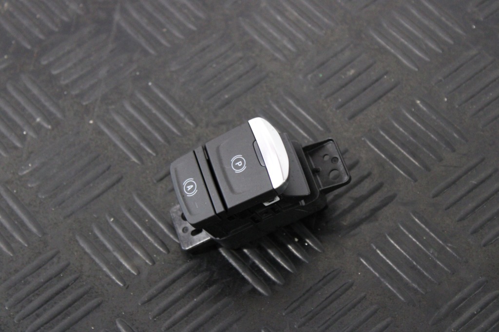 фото №1, Кнопка тормоза ручного авто удержание arkana 251757060r