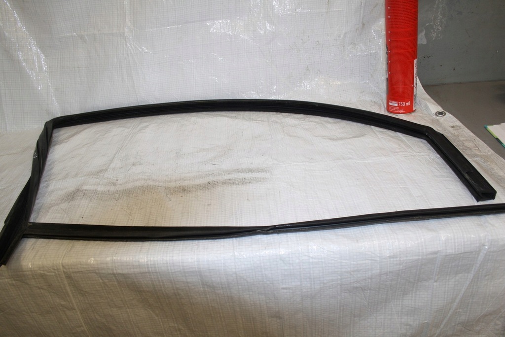 фото №1, Прокладка дверь parapet vw golf 4 iv 5d bora левый перед