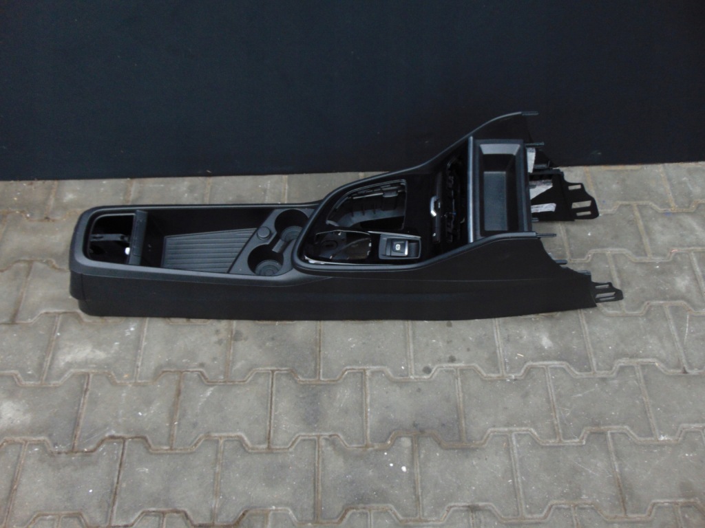 фото №1, Bmw 2 f46 туннель консоль средняя комплект