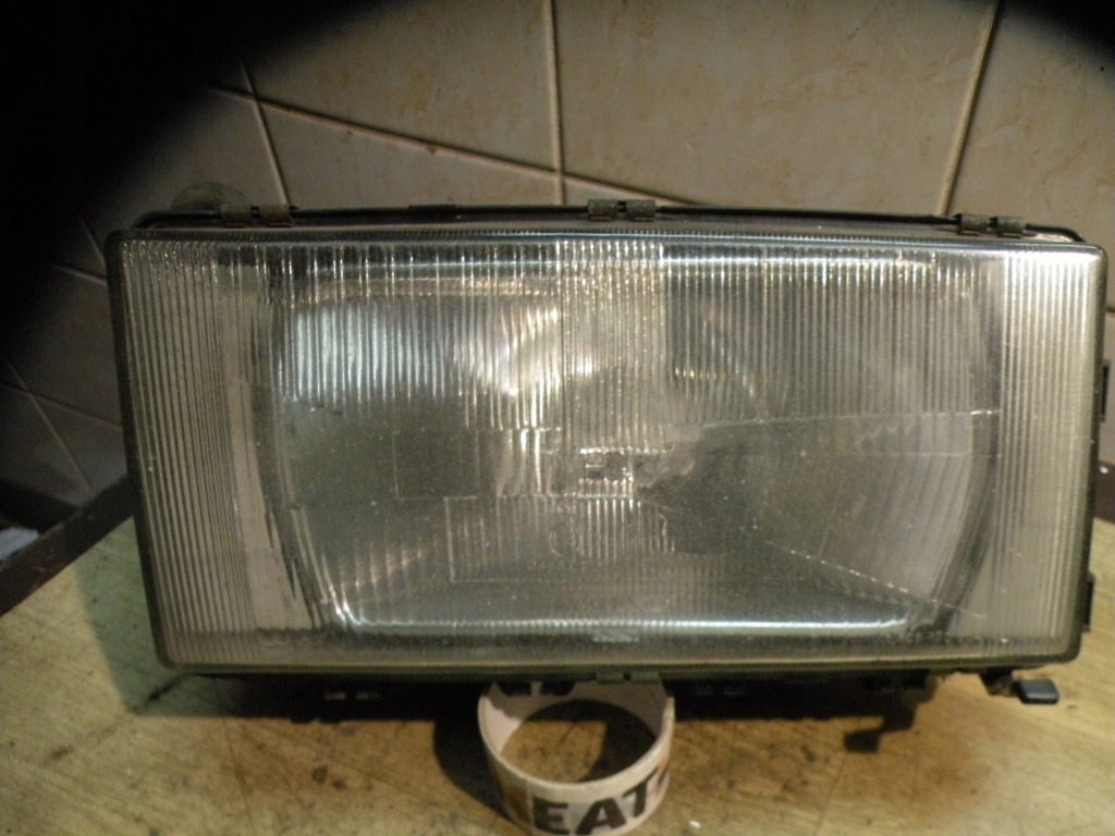 Купити Volvo 740 83-88 фара лівий лампа