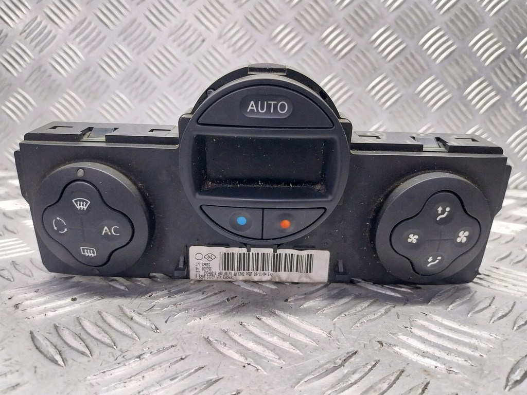 фото №1, Панель керування обдув renault modus 1.6 8200133339