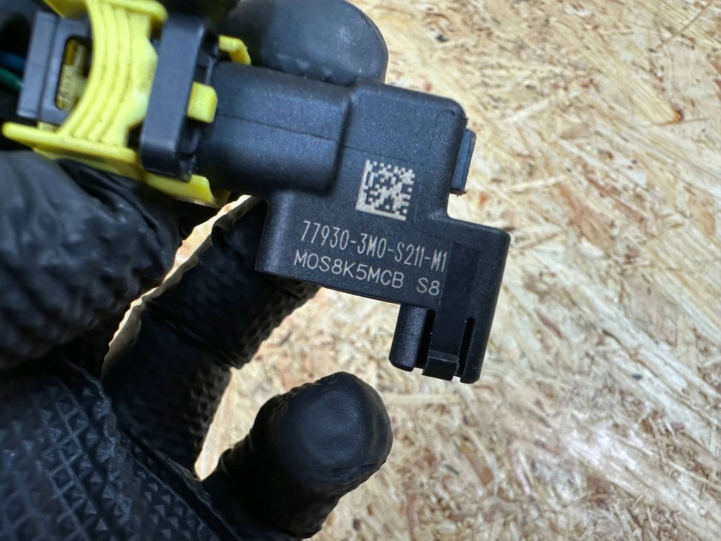 фото №11, Датчик удара ударный штекер honda hr-v iii 77930-3m0-s211-m1 21-