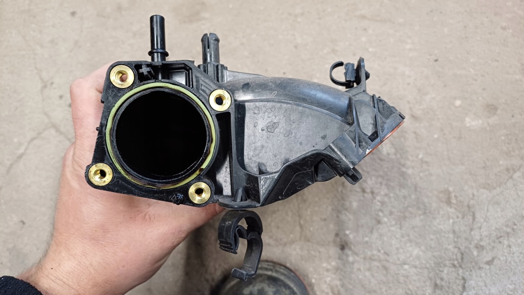 фото №3, Opel crossland 1.2 b коллектор всасывающий 9802101480