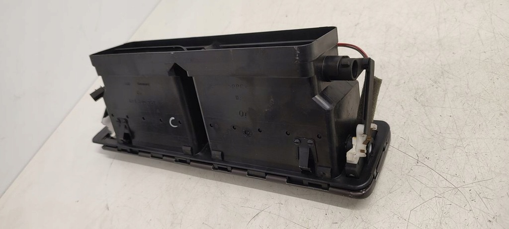 фото №8, Ґрати обдув комплект audi a6 c5 2,5 tdi