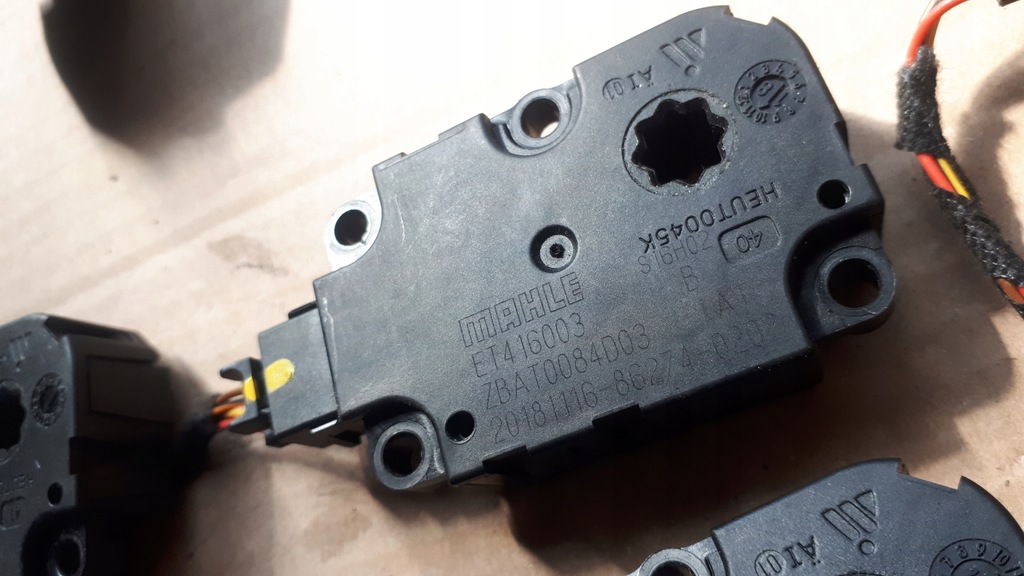 фото №7, A4 b9 8w моторчик отопителя zbat0084d03 a5 8w