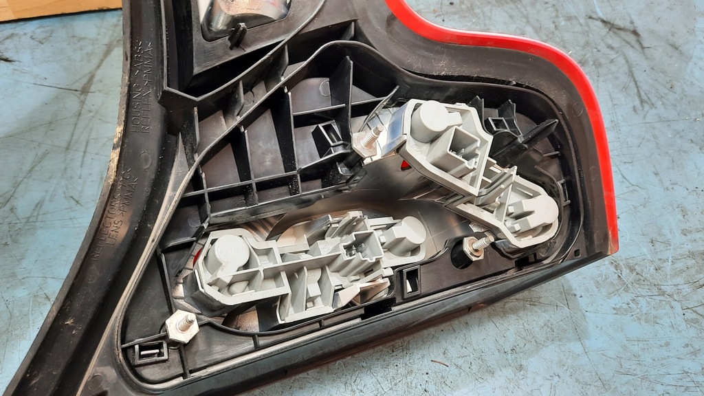 фото №8, Лампа задня задня ліва volvo c30 06-12r