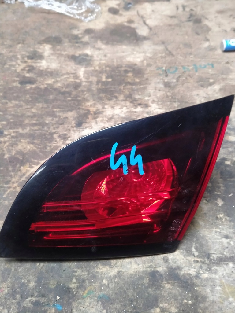 фото №1, Citroen ds4 лампа задняя правая w крышка
