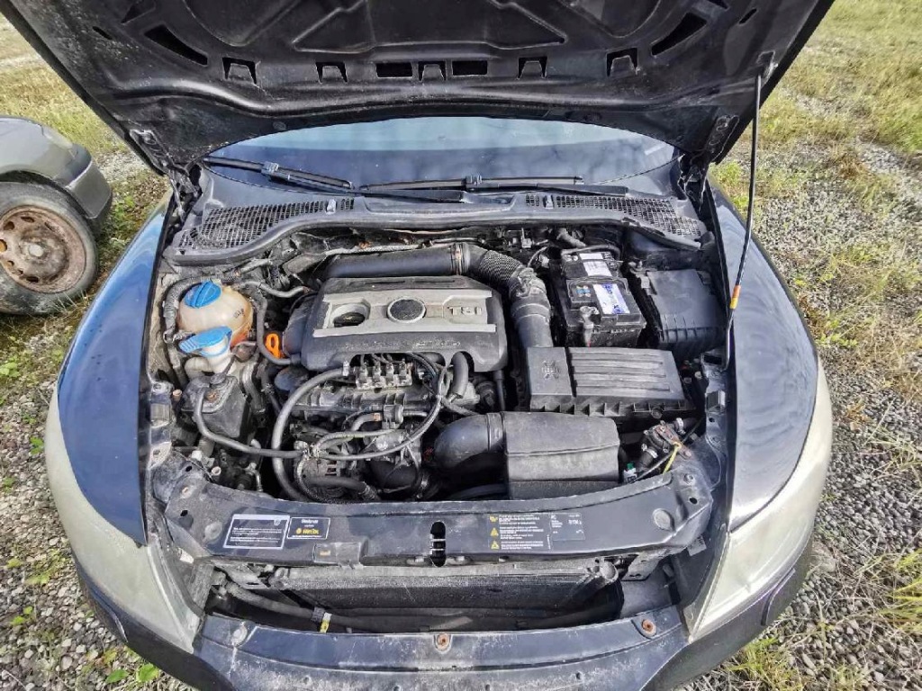 Skoda octavia стартер 2009 1.8l 1005831329 Зі Шроту