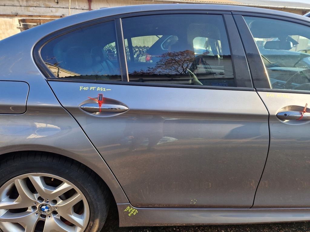 фото №1, Дверь правое задние bmw f10 a52