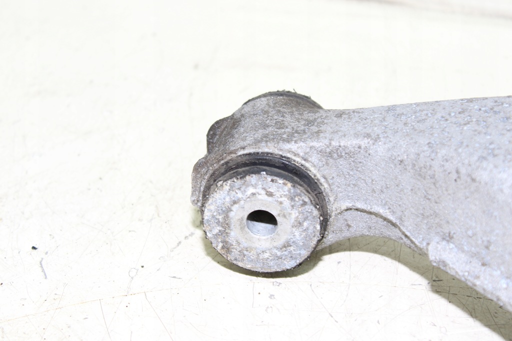 фото №4, Audi a8 d3 рычаг задняя левый задний 4e0511611f