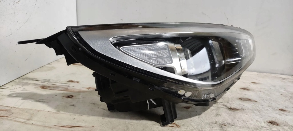 фото №9, Hyundai i30 2018 лампи передні