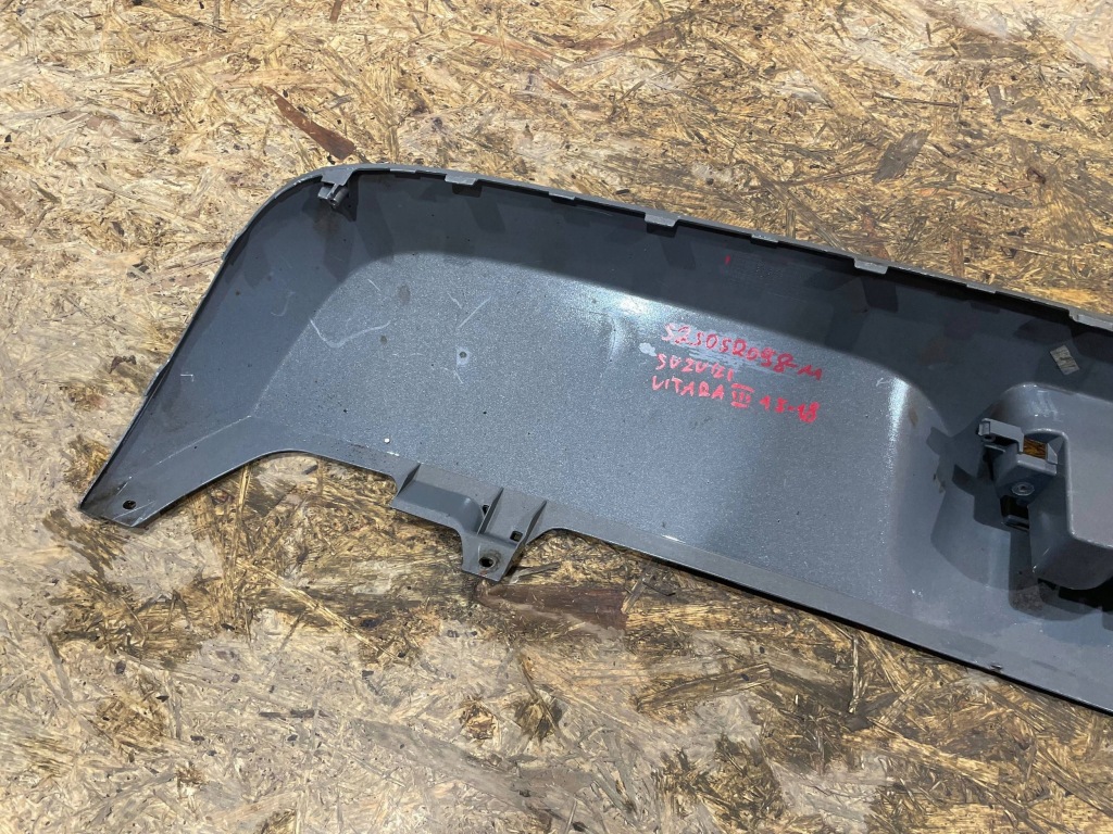 Suzuki vitara iii 3 ly 15-18 спойлер молдинг накладка бампера задня задня Оригінал