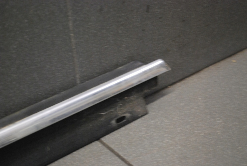 фото №8, Молдинг уплотнитель дверь audi a6 c5 4b0853284c