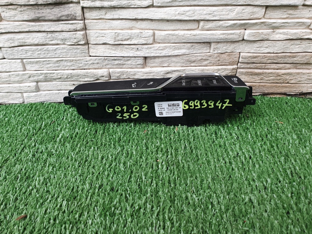 фото №1, Вимикач pdc bmw x3 g01 x4 g02 6993947