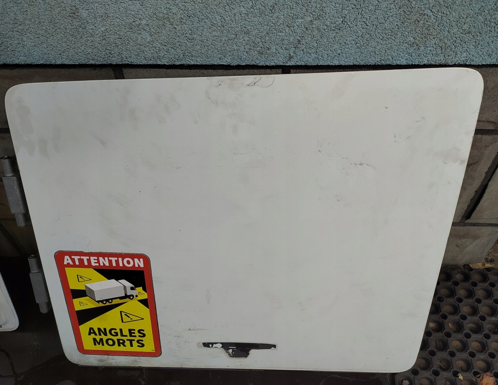 Купити Mercedes actros mp4 двері кришка багажника бардачка ліва сторона