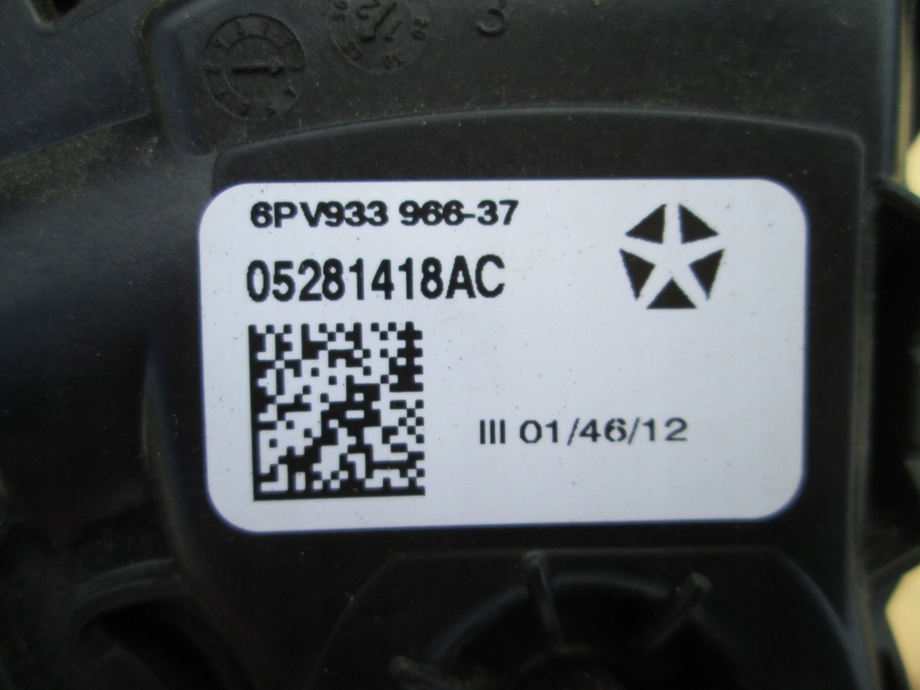фото №12, Chrysler town country 11 педаль газу 05281225aa 3.6 dodge grand caravan