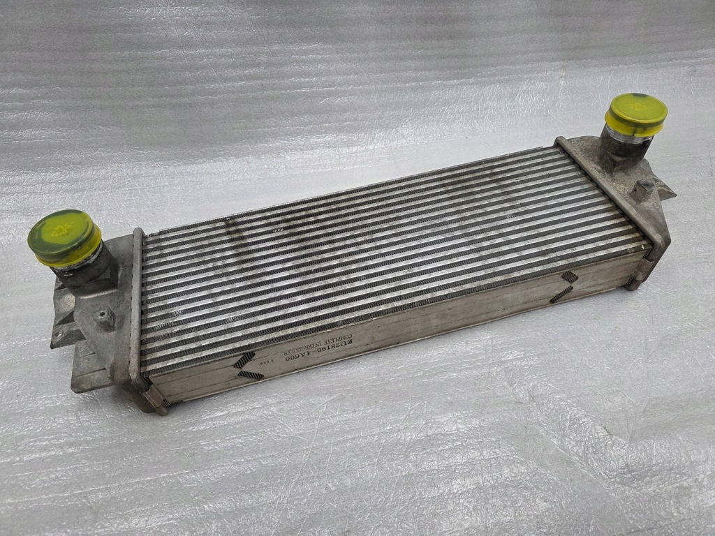 фото №5, Интеркулер перед hyundai solati h350 eu281904a600