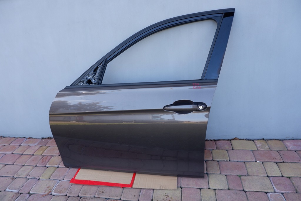 фото №1, Bmw f30 f31 двері лівий перед b06