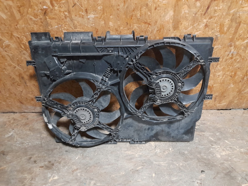 Купити Вентилятори радіатора d8714005