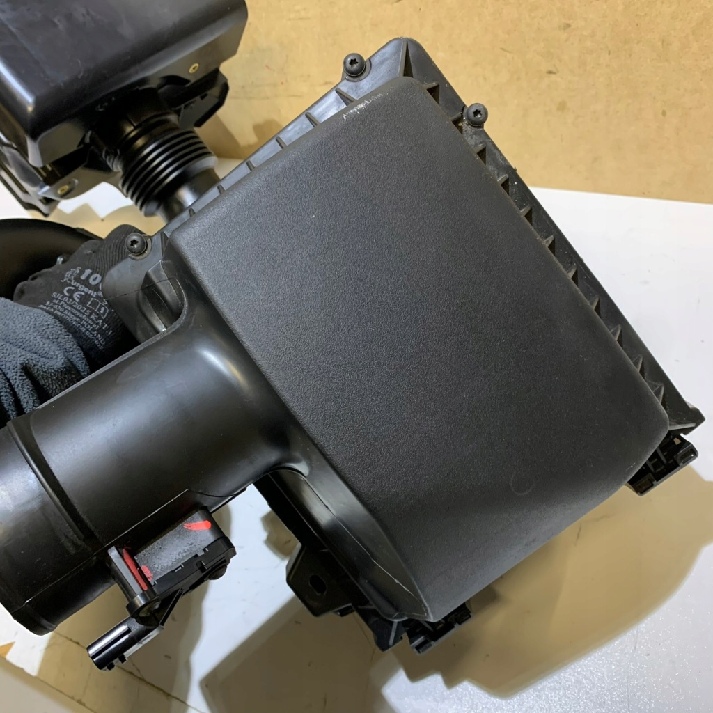 фото №9, Trafic iii iv 2.0 dci фильтр воздуха 960156577r 165009078r 165555514r