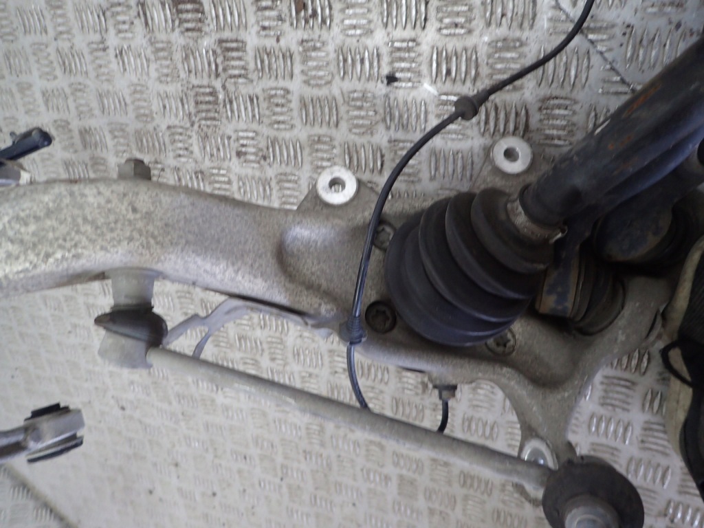 фото №7, Bmw x5 f15 x6 f16 подвеска поворотный кулак рычаг передние правое n201