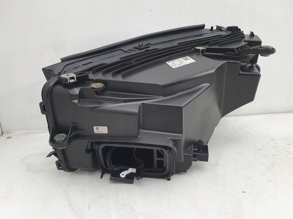 фото №11, Mercedes-benz оригинальный номер a2539067001 лампа