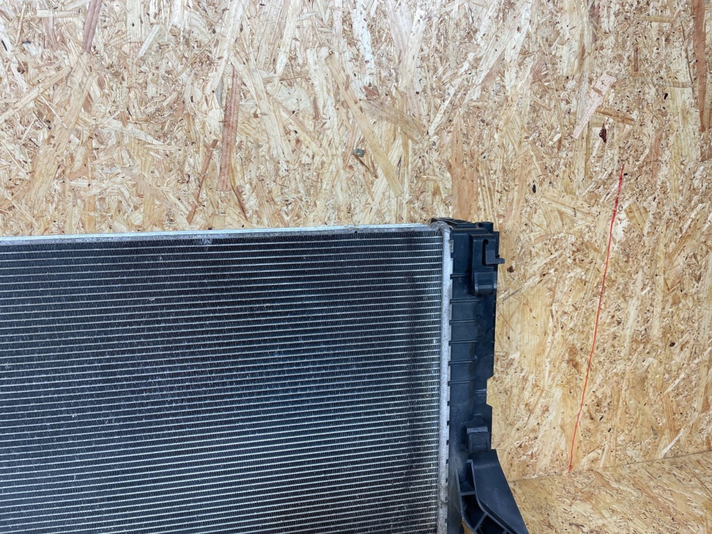 Радиатор воды bmw f39 f40 f45 f48 mini f55 f56 f57 f60 7617639 Киев