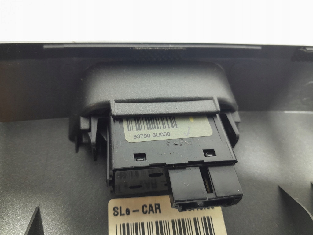 фото №7, Kia sportage iii рамка радио i навигации eu 95960-3u000